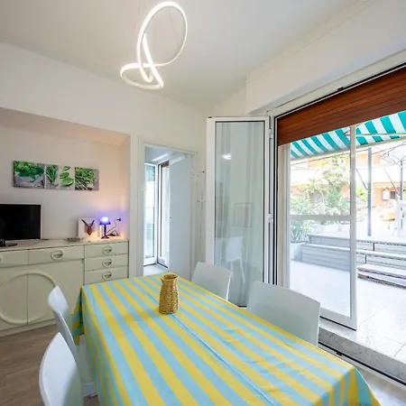 - Sea View Oasis - Grandmaison Apartmán Sanremo